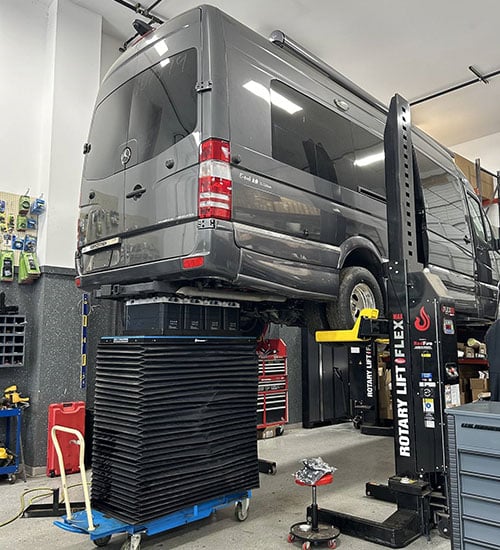 Van service department